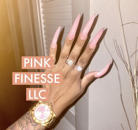 Curved Nails, Makeup Accesories, Duck Nails, Exotic Nails, Long Square Acrylic Nails, Square Acrylic Nails, Stiletto Nails, Acrylic Nail Designs, Cute Acrylic Nails