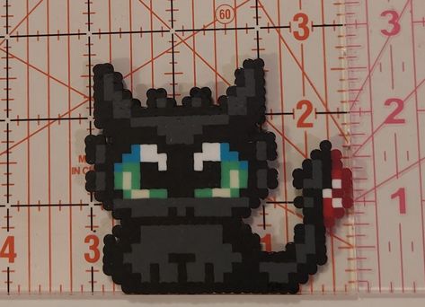 How To Train Your Dragon Perler Bead Patterns, Toothless Perler Beads, How To Train Your Dragon Perler Beads, Httyd Perler Beads, Toothless Perler Bead Patterns, Toothless Pixel Art, Perler Bead Dragon, Dragon Perler Beads, Dragon Bedding