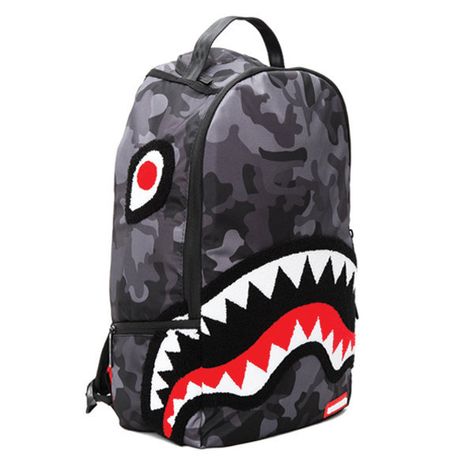 Sprayground Beyond Hype Black Camo Shark Backpack Shark Bag, Bape Outfits, Shark Backpack, Supreme Hat, Bratz Inspired Outfits, Bandana Design, Streetwear Accessories, Year One, Top Loader