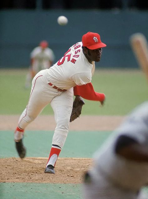 Bob Gibson Classic SI Photos - Sports Illustrated Grapefruit Sorbet, Baseball Throw, Baseball Aesthetic, Bob Cousy, Bob Gibson, Sandy Koufax, Sports Pics, Baseball Pitcher, Baseball Pitching