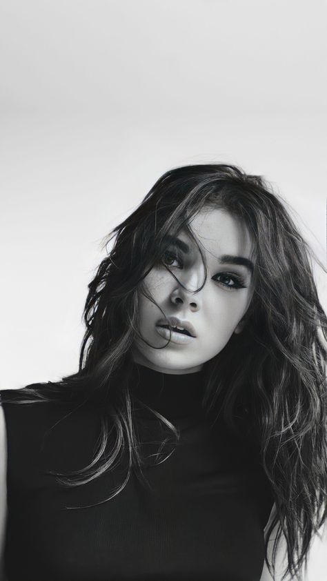 Hailey Steinfeld Wallpaper, Hailee Steinfeld Wallpaper Aesthetic, Hailee Steinfeld Hot Pics, Hailee Steinfeld Cute, Hailee Steinfeld Photoshoot, Hailey Stanfield, Hailee Steinfeld Aesthetic, Zendaya Rue, Hailee Steinfeld Wallpaper