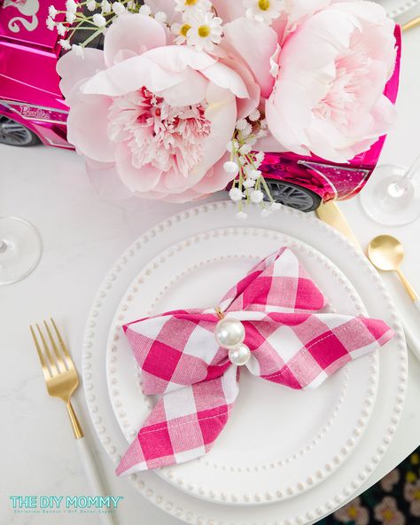 Barbie Party Decor - A Perfectly Pink Tablescape | The DIY Mommy Barbie Place Setting, Barbie Tablescape, Barbie Party Table Decor, Barbie Table Decorations, Hot Pink Vase, Barbie Party Decor, Pink Tablescape, Pink Cake Pops, Diy Mommy