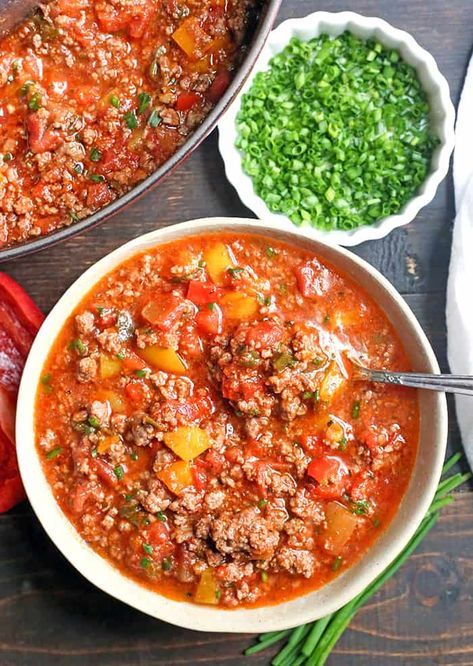 Paleo Stuffed Pepper Soup - Real Food with Jessica Paleo Stuffed Peppers, Whole30 Diet, Whole30 Meal Prep, Diet Soup Recipes, Whole 30 Diet, Stuffed Pepper, Pepper Soup, Garlic Pasta, Whole30 Recipes