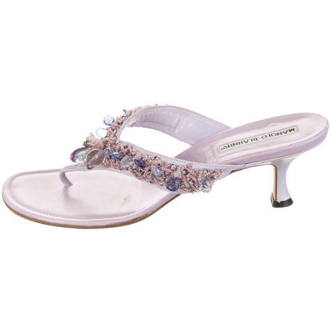 Pre-owned Manolo Blahnik Sandals ($195) ❤ liked on Polyvore featuring shoes, sandals, purple, kitten heel sandals, manolo blahnik sandals, leather shoes, toe thongs and purple shoes Purple Manolo Blahnik, Manolo Blahnik Sandals, Purple Sandals, Kitten Heel Sandals, Purple Shoes, Manolo Blahnik, Leather Shoes, Kitten Heels, Sandals Heels