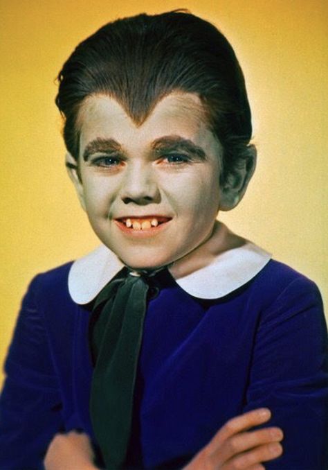 Butch Patrick as Eddie studio publicity photo for “The Munsters” (Universal International, 1964-1966) Munsters House, Eddie Munster, Herman Munster, Black Sheep Of The Family, The Munster, Horror Series, Yvonne De Carlo, Female Vampire, Famous Actors