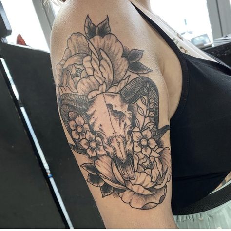 #aries #ram #ariestattoo #starsign #tattoo Ram With Flowers Tattoo, Aries Ram Tattoo With Flowers, Aries Ram Tattoo For Women, Aries Inspired Tattoo, Ram Tattoo Feminine, Starsign Tattoo, Ram Skull Tattoo, Aries Queen, Aries Ram Tattoo