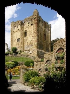 About Guildford Castle - Guildford Borough Council Guildford England, Guildford Surrey, Surrey England, Castles In England, Castle Garden, England And Scotland, Public Garden, Beautiful Castles, Stately Home