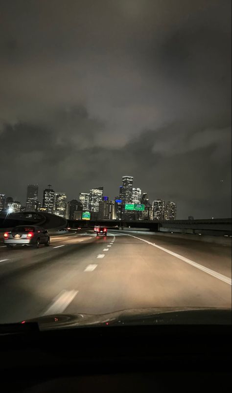 Houston At Night Aesthetic, Aesthetic Night Time Photos, Houston Night Aesthetic, Houston At Night, Houston Aesthetic, Black Girls Braids, Nails Asian, Hairstyles Graduation, Twists Natural Hair