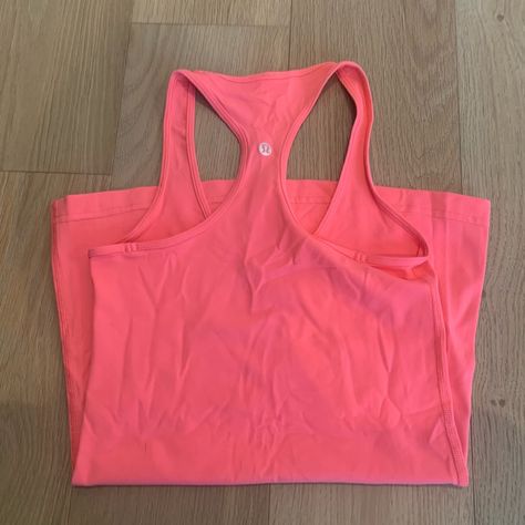 New Without Tags, Never Worn Tank From Lululemon. Lulu Tank Top, Lulu Tank, Bodycon Dress Homecoming, Lululemon Racerback Tank, Lululemon Outfits, Outfit Inspo Casual, Lululemon Tank Top, Workout Outfit, Sporty Outfits