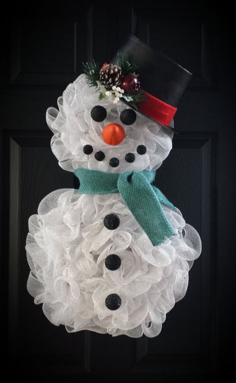 Mesh Snowman Wreath, Wreaths Diy Easy, Deco Mesh Snowman, Mesh Snowman, Christmas Wreaths Diy Easy, Snowman Wreath, 12 December, Wreaths Diy, Snowman Crafts