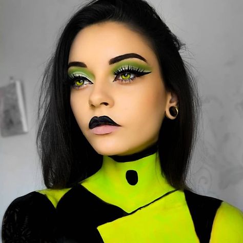 Villain Makeup, Disney Halloween Makeup, Shego Costume, Disney Villains Makeup, October Makeup, Disney Inspired Makeup, Creepy Halloween Makeup, Halloween Makeup Diy, Halloween Beauty