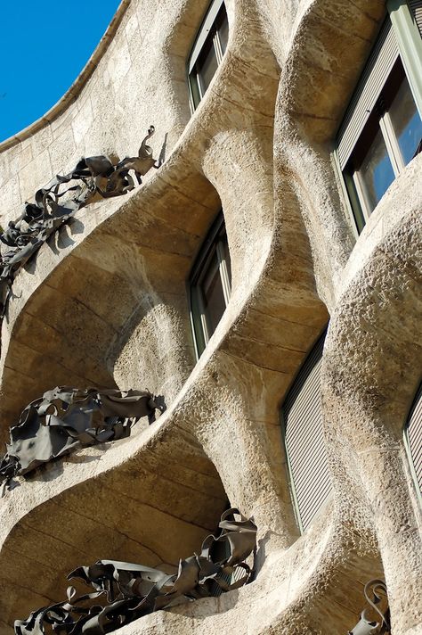 Casa Milà | Antonio Gaudi's La Pedrera. Casa Milà, commonly … | Flickr Gaudi Buildings, Casa Mila, Gaudi Architecture, Apartment Block, La Pedrera, Antonio Gaudí, Casa Batlló, Beige Stone, The Observer