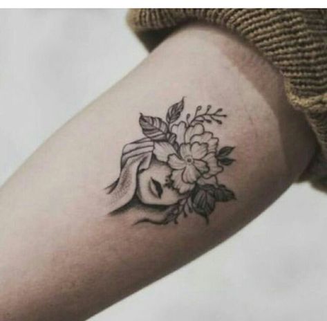 Cool Wrist Tattoos, Wrist Tattoos For Guys, Wrist Tattoos For Women, Head Tattoos, Dream Tattoos, Tattoo Ink, Line Tattoos, Piercing Tattoo, Love Tattoos