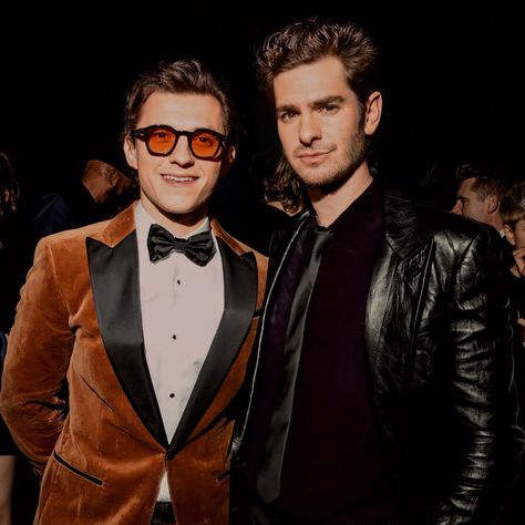 #TomHolland #Holland #AndrewGarfield #Garfield #Spiderman #Marvel #MCU #Actors Tom Holland And Andrew Garfield, Spiderman Nowayhome, Tom Holland Andrew Garfield, Marvel Men, Marvel Comics Superheroes, Marvel Superhero Posters, Spiderman Movie, Marvel Images, Mcu Marvel