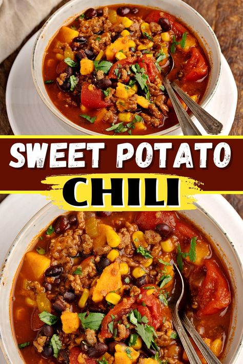 This sweet potato chili is packed with so much goodness! It's made with potatoes, black beans, ground beef, veggies, and delicious seasonings. Sweet Potato Chilli, Sweet Potato Black Bean Chili, Potato Chili, Sweet Potato Black Bean, Leftover Chili, Vegetable Chili, Black Bean Chili, Mind Diet, Yummy Sweet Potatoes