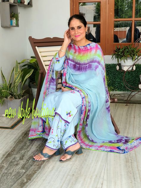 Dye Suit Design, Suits With Tie, Dupatta Painting, Dupatta Design, Tye And Dye, Suit Embroidery, Punjabi Suits Designer Boutique, Apply Foundation, Embroidery Fashion Detail