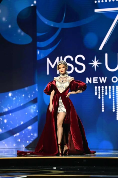 Miss Russia 2023, Miss Universe Costumes, Miss Universe National Costume, Dress References, Miss Russia, Miss Colombia, Costume Closet, Warrior Female, Red Bodysuit