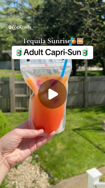 Cocktails (21+ to follow) on Instagram: "Tapping into nostalgia with the adult version of your favorite childhood drink!😉🥤 These tequila sunrise Capri-Sun’s are everything you need for the summer!🙌😍 Link in our bio to order!✨ @cocktails may earn commission through links in our socials #caprisun #adultcaprisun #boozy #boozycaprisun #drink #idea #fun #summer #juicebox #juicepouch #tequila #tequilasunrise #cocktail #yummy #delicious #drink #idea #fyp" Capri Sun Popsicles, Adult Capri Sun Pouches Recipes, Adult Capri Sun Recipe, Boat Days, Capri Sun, Juice Boxes, Tequila Sunrise, Cocktail Drinks Recipes, Follow On Instagram