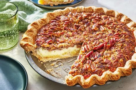 Pecan Cheesecake Pie Recipe Paula Deen Pecan Pie Recipe, Pecan Cheesecake Pie Recipe, Pecan Cheesecake Pie, Pecan Pie Cheesecake Recipe, Cheesecake Pie Recipes, Classic Pecan Pie, Southern Pies, Pecan Pie Crust, Pecan Pie Cheesecake