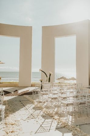 Mexico Destination Wedding, beach front alfresco all-white wedding ceremony at Grand Velas Riviera Nayarit in Puerto Vallarta, Mexico. Dream turned reality by Florist- Grand Velas Riviera Nayarit, Photographer- Anna's Photography and Hair + Makeup Artist- DRS Color Studio. Grand Velas Riviera Nayarit Wedding, Mexico Weddings, Puerto Vallarta Wedding, White Wedding Ceremony, Destination Wedding Decor, Mexico Destination Wedding, Tulum Wedding, Destination Wedding Mexico, Puerto Vallarta Mexico