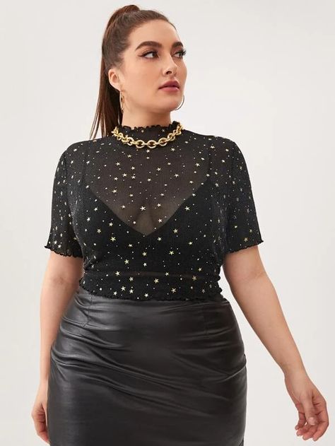 Curvy Night Out Outfit, Night Out Outfit Clubwear Winter, Plus Size Night Out Outfit Clubwear, Clubbing Outfits Plus Size, Tops Transparentes, Plus Size Night Out Outfit, Sheer Top Outfit, Plus Size Going Out Outfits, Concert Outfit Plus Size