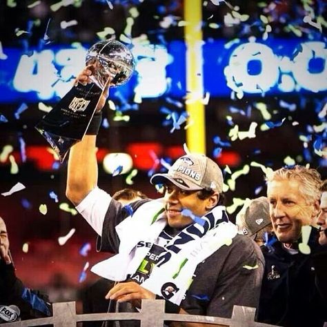 Super Bowl 2014 Celebration Photos, Pete Carroll, Nike Janoski, Nike Heels, Seattle Seahawks Football, Nike Flyknit Racer, Superbowl Champions, Seattle Sports, Seahawks Football