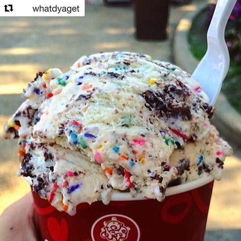 Cold Stone Creamery on Instagram: “Get the weekend started #ColdStoneStyle with Birthday Cake Remix!” Birthday Cake Remix Ice Cream, Birthday Cake Ice Cream Cone, Coldstone Ice Cream Orders, Cold Stone Ice Cream, Jif Creamy Peanut Butter, Birthday Cake Ice Cream, Ice Cream Birthday Cake, Cold Stone Creamery, Cold Stone