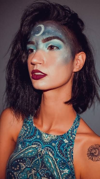 Blue Moon Costume, Moon Goddess Makeup Look, Full Moon Makeup, Blue Witch Makeup, Moon Makeup Halloween, Moon Fairy Makeup, Artemis Makeup, Moon Witch Makeup, Moon Inspired Makeup