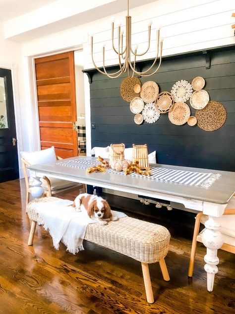 Modern Bohemian Dining Room, Fall Fireplace Mantel Decor, Woven Basket Wall Decor, Hanging Wall Baskets, Bohemian Dining Room, Mantel Ideas, Fall Fireplace, Table Runner Diy, Basket Wall Art