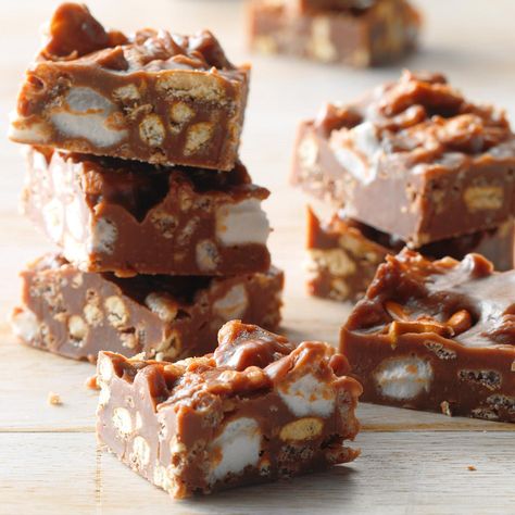 Chocolate Marshmallow Peanut Butter Squares Recipe -I combined a couple recipes to create these crunchy, chocolaty bars bursting with peanut butter flavor, marshmallows and pretzel pieces. These bars could also pass for fudge! —Dawn Lowenstein, Huntingdon Valley, Pennsylvania Marshmallow Peanut Butter Squares, Peanut Butter Squares Recipe, Marshmallow Peanut Butter, Peanut Butter Marshmallow Squares, Butter Squares, Peanut Butter Squares, Marshmallow Bars, Homemade Peanut Butter Cups, Peanut Butter Marshmallow