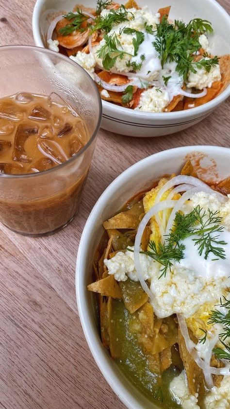 Chilaquiles Aesthetic, Breakfast Platter, Fav Food, Best Breakfast Recipes, Food Is Fuel, Food Cravings, Aesthetic Food, Food Pictures, Family Meals