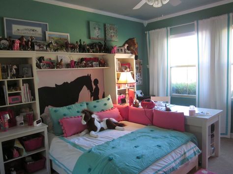 Equestrian Bedroom, Horse Girls Bedroom, Horse Room Decor, Horse Themed Bedrooms, Horse Bedroom, Horse Room, French Country Bedrooms, Girls Dorm Room, Themed Bedroom