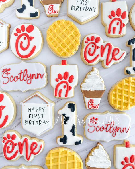 Chick-Fill-A Birthday Cookies 🐮❤️ Pricing? 👉🏻 https://msha.ke/alecreations918 • • • • #alecreations918 #tulsasmallbuisness #tulsaoklahoma #decoratedsugarcookies #customcookies #cookie #cookies #inspirationcookies #cookiesofinstagram #royalicingcookies #desserts #okcookier #dessertideas #partyideas #party #sugarcookies #royalicing #cookier #royalicingcookies #cookies #cookiesideas #royalicingideas #chickfillaparty #chickfillabirthday #chickfillacookies #chickfilla #chickfillagirl #firstbirth... Cookies Theme, Happy First Birthday, Cookie Business, Tulsa Oklahoma, Birthday Cookies, Royal Icing Cookies, Custom Cookies, Sugar Cookies Decorated, Royal Icing