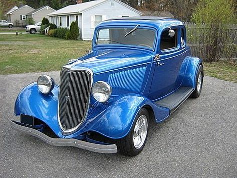 Street Rods Trucks, 34 Ford Coupe, Barn Finds Classic Cars, Custom Cars For Sale, Street Rods For Sale, Milk Truck, Vintage Cars For Sale, Rodney Smith, Old American Cars