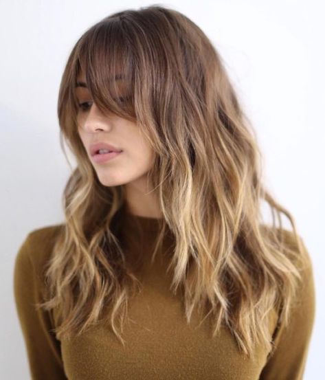 20 Medium Hairstyles With Bangs: Our Latest Faves! Hair Blond, Ricky Gervais, Long Layered Haircuts, Short Hairstyle, Haircuts For Long Hair, Fall Hair Color, Hair Color Trends, Ombre Hair, Hair Day