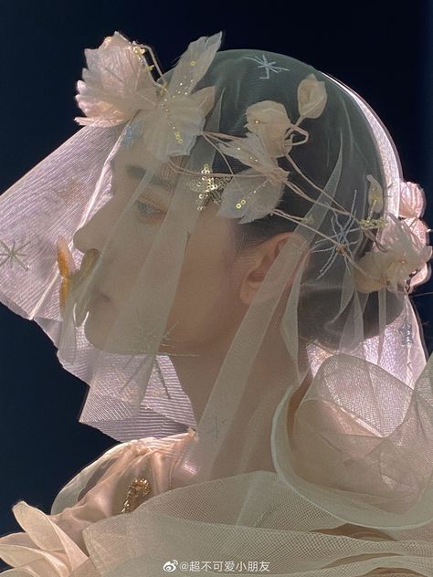 Veil, Flowers