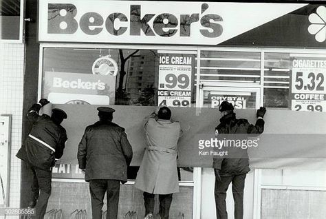 Toronto Police, Trent University, Scarborough Ontario, Vintage Toronto, Metro Police, Old Toronto, Toronto City, Obama Family, Childhood Memories 70s