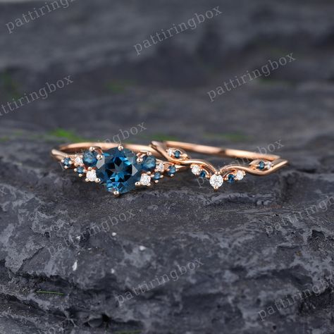 Rose Gold Engagement Ring Set, London Blue Topaz Engagement Ring, London Blue Topaz Engagement Rings, Rose Gold Engagement Ring Vintage, Blue Topaz Engagement Ring, Topaz Engagement Ring, Unique Diamond Rings, Moissanite Diamond Rings, Rose Engagement Ring