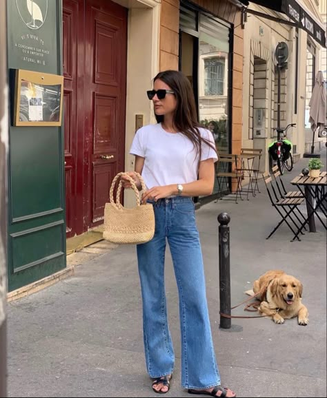 Parisian Summer Style, Parisian Style Summer, Chic Peas, Le Catch, Parisian Summer, Street Style Summer, Parisian Chic, Minimal Style, 가을 패션