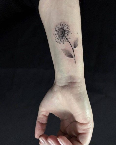 3 Sunflowers Tattoo, Sunflower Meaning Tattoo, Meaningful Sunflower Tattoo, 2 Sunflowers Tattoo, Bundle Of Sunflowers Tattoo, Sunflower Tattoo On Wrist, Tank Tattoo, Sunflower Tattoo Meaning, Cursive Tattoos