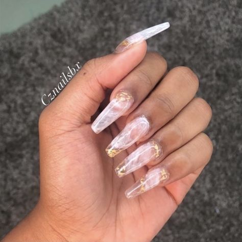 White And Gold Marble Nails, Milky White Marble Nails, Marble Glitter Nails, Acrylic Marble Nails, Marble Nails With Gold, White Marble Nails, Rodeo Nails, Wonder Nails, Marble Acrylic Nails