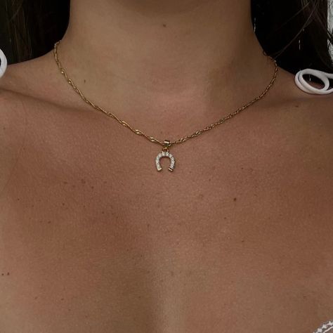 Good Luck Necklace– EVRYJEWELS Luck Necklace, Good Luck Necklace, Lucky Jewelry, Horseshoe Necklace, Cowgirl Jewelry, Gold Girl, Luxe Jewelry, Lucky Horseshoe, Girl Jewelry