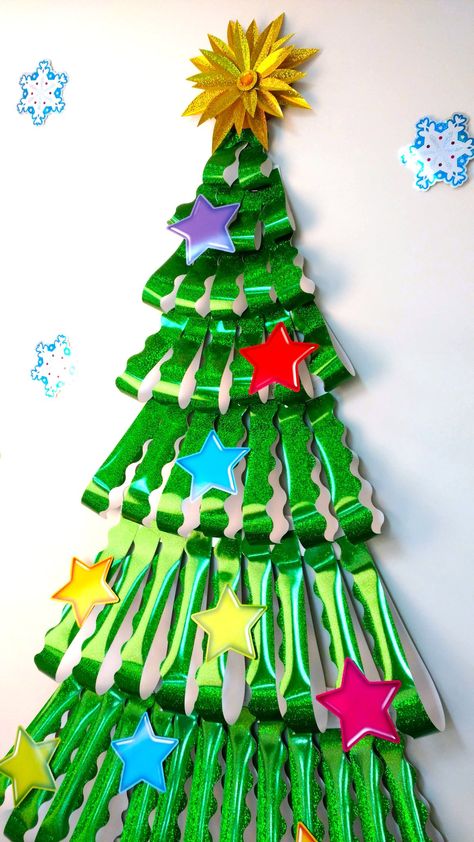 5 Christmas & Winter Bulletin Boards & Door Displays that Dazzle! — TREND enterprises, Inc. Christmas Tree Ideas For Daycare, Paper Christmas Tree For Wall, Christmas Bulletin Boards For School, Slade Christmas, Sunday School Bulletin Boards, Christmas Tree Bulletin Board, Christmas Bulletin Boards, School Display, Winter Bulletin