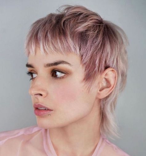 Pixie Wolfcut, Short Grunge Hairstyles, Kid Haircuts, Mullet Hairstyles, Mullet Hair, Pixie Mullet, Shaggy Pixie, Shaggy Short Hair, Mullet Haircut