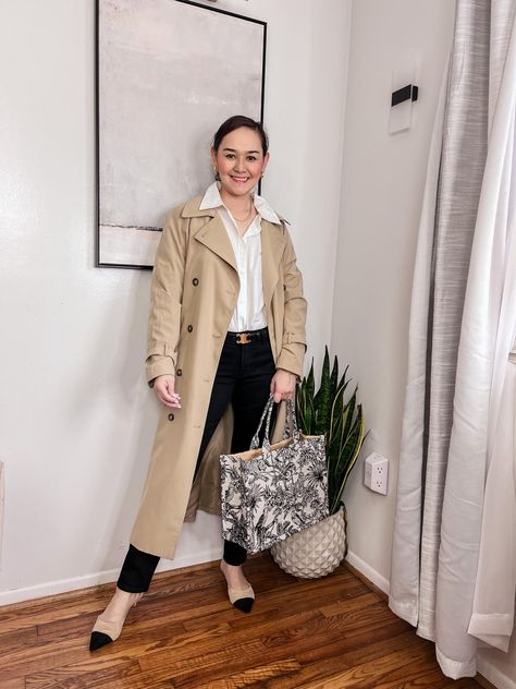 Classic Trench Coat Outfit, Casual Trench Coat Outfit, Dressy Spring Outfits, Dressy Summer Outfits, Outfit Coat, Casual Trench Coat, Lightweight Trench Coat, Cream Coat, Trench Coat Outfit