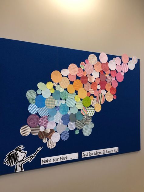 Masterpiece Bulletin Board Ideas, Large School Bulletin Board Ideas, The Dot Book Bulletin Board, Art Bulletin Board Ideas Display, Meet Teacher Bulletin Boards, Dot Bulletin Board Ideas, The Dot Display, Dot Day Bulletin Board Ideas, Make Your Mark Bulletin Board