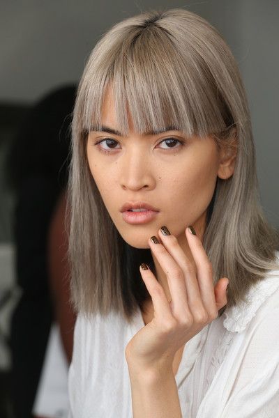 Marga Esquivel - Backstage at Sophie Theallet SS16 Blond Lob, Ash Blonde Hair Dye, Hair Asian, Hair Color Asian, Blond Balayage, Diy Hair Color, Luxy Hair, Dyed Blonde Hair, Asian Short Hair