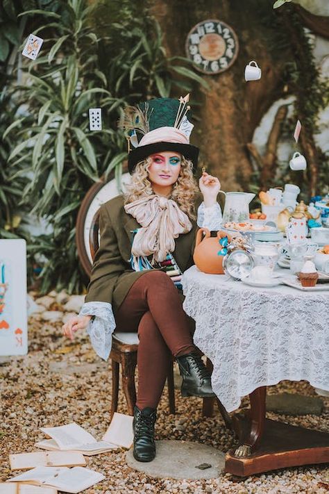 Wonderland Editorial, Outdoor Tea Party, Mad Hatter Makeup, The Mad Hatter, Mens Editorial, Fairytale Fantasy, Halloween Magic, Photo Makeup, Mad Hatter