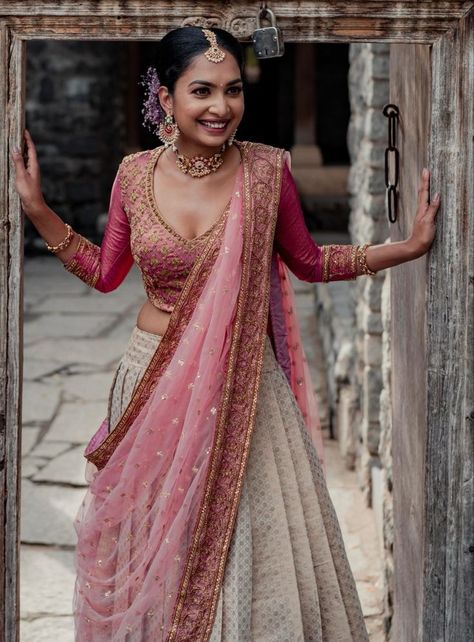 10+ Best Bridal Lehenga Stores In Chennai – Check It Out! - SetMyWed Blouse Designs Latest 2023, Blouses For Lehenga, Engagement Outfit Ideas Indian, Wedding Lehenga Blouse Designs, Wedding Lehenga Blouse, Lehenga Blouse Designs Latest, Dhavani Designs, Shawl Styling, Best Bridal Lehenga