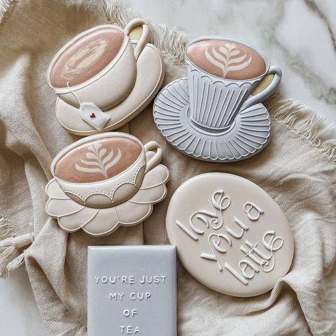 jamie kay on Instagram: “Slow Sunday inspiration via the talented @thecookiegallery ♡ tag a coffee loving friend who would love these cookies too! #jamiekayloves” Bride Cookies, Tea Cookie, Tea Cup Cookies, Cup Cookies, Royal Iced Cookies, Iced Biscuits, Belly Shirts, Coffee Cookies, Sugar Cookie Designs